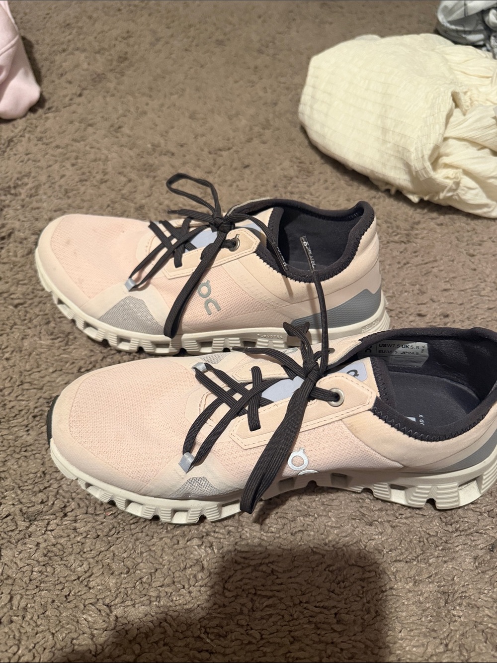 On Cloud Women's Pink and Gray Athletic Running Shoes - Picture 4 of 4